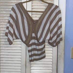 YOUNIQUE dolman type sweater